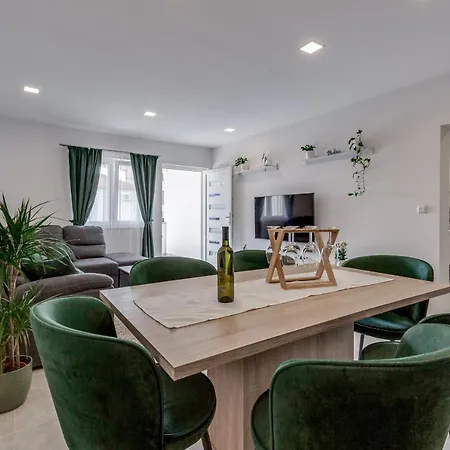 Lägenhet Apartman Angel Zadar